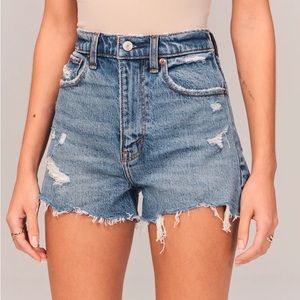 Abercrombie High Rise Mom Short